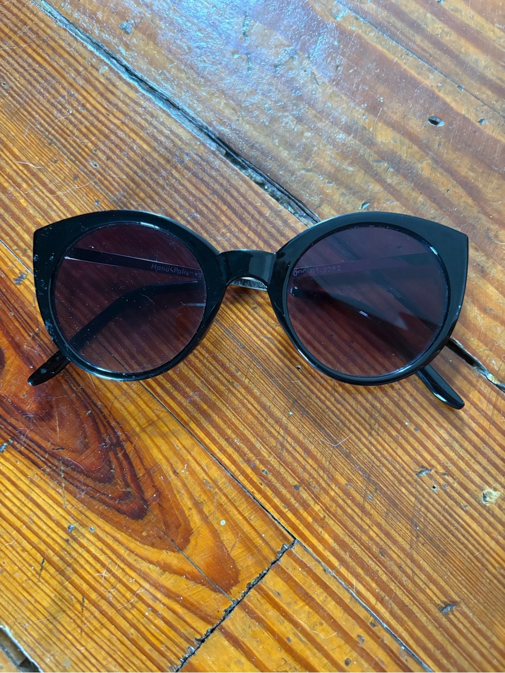Black Cat-Eye Women's Sunglasses